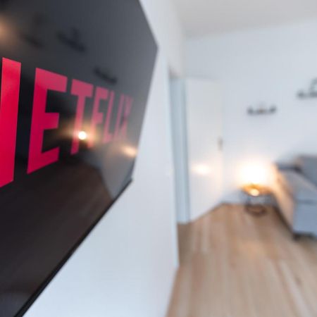 Koje Sechs I Apartment Im Zentrum Mit Hafenblick Bremerhaven Kültér fotó