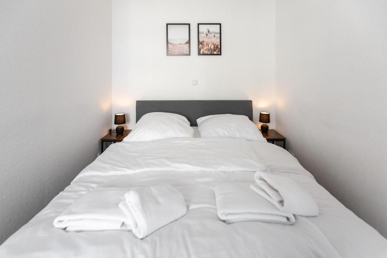 Koje Sechs I Apartment Im Zentrum Mit Hafenblick Bremerhaven Kültér fotó